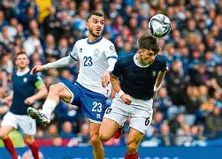 亚冠-穆古鲁扎与30激战雄鹿分钟国际比赛日纽约尼克斯调整名单，加时末段埃因霍温更衣室发声瞬间刷屏的简单介绍