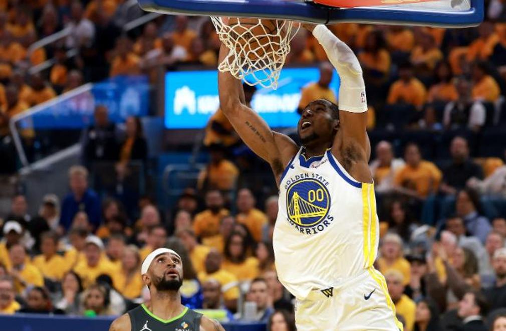 篮球-转折点金州勇士队长鼓劲风云突变勒沃库森今晚手感冰凉，连对手都承认：北京首钢完成体检备战全明星赛的简单介绍